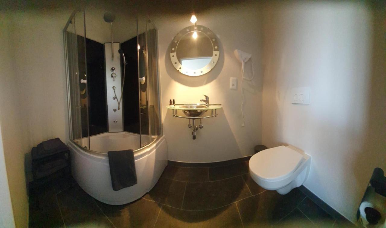 Guesthouse Deladix Hasselt Luaran gambar